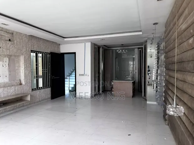 5-Bedroom Duplex for Rent, Lekki Phase 1 (Commercial Use) - 1