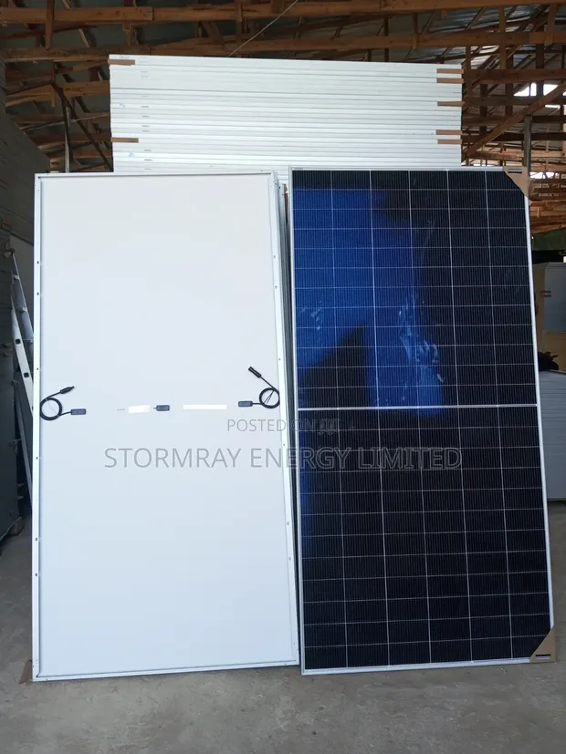650W Jinko Monofacial Solar Panel - Brand New - 1