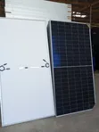 650W Jinko Monofacial Solar Panel - Brand New - 3