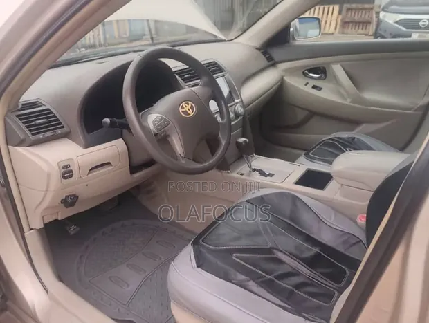 Toyota Camry 2008 Gold - 1