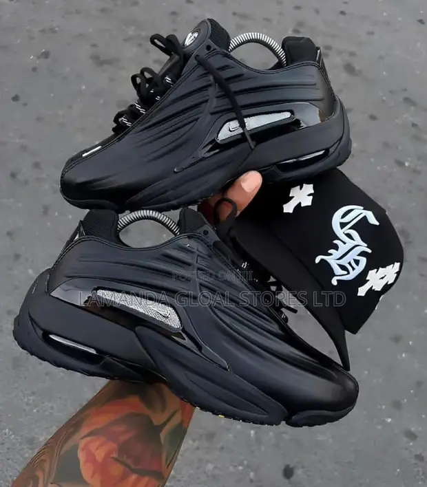 Nike Air Max Plus Drift Triple Black Sneakers - 1