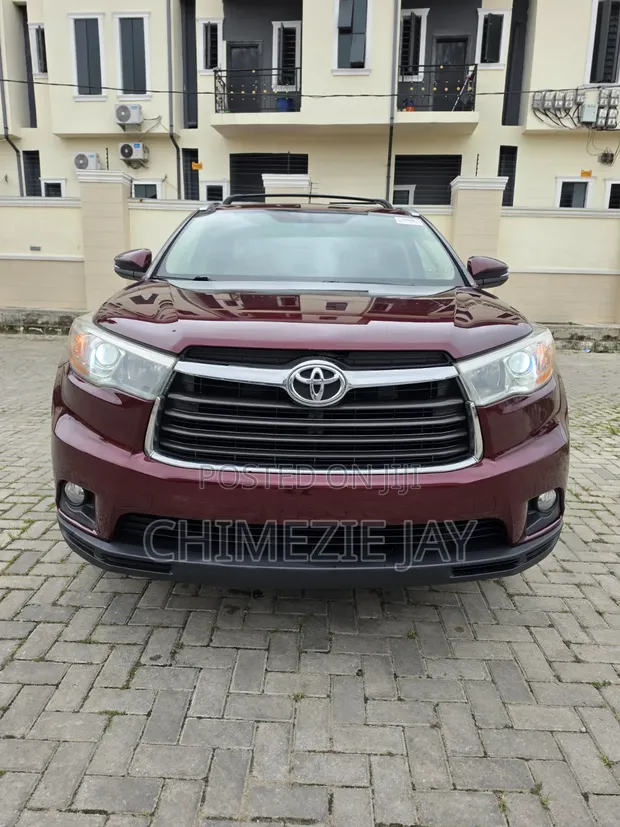 2015 Toyota Highlander XLE SUV - Tokunbo - 1