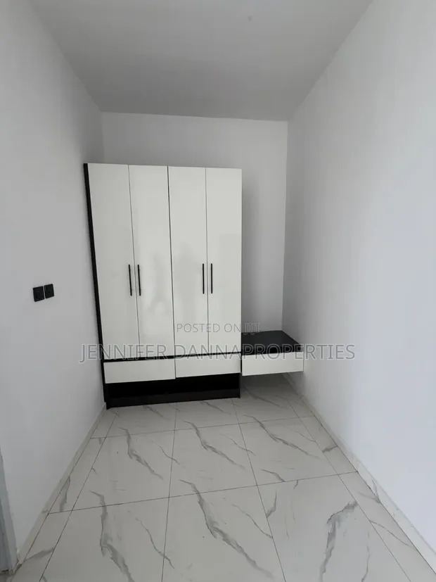 4 Bedroom Townhouse/Terrace in Thomas Estate for Sale - 1