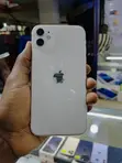 Apple iPhone 11 64GB White - 1