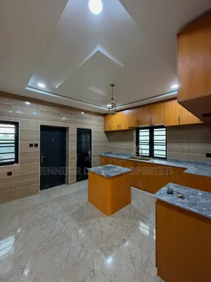 4 Bedroom Duplex Don Sayarwa a New Haven Extension, Enugu