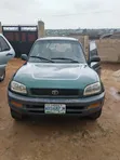 Toyota RAV4 2000 Green Automatic - 3