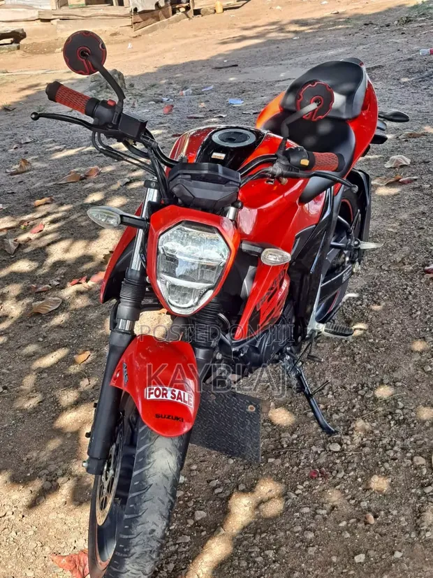 Suzuki Gixxer 250 2025 Red - 1