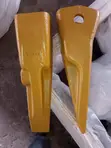 Heavy-Duty Ripper Tip for R300 Series - New - 1