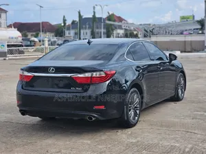 Lexus ES 350 FWD 2013 Black