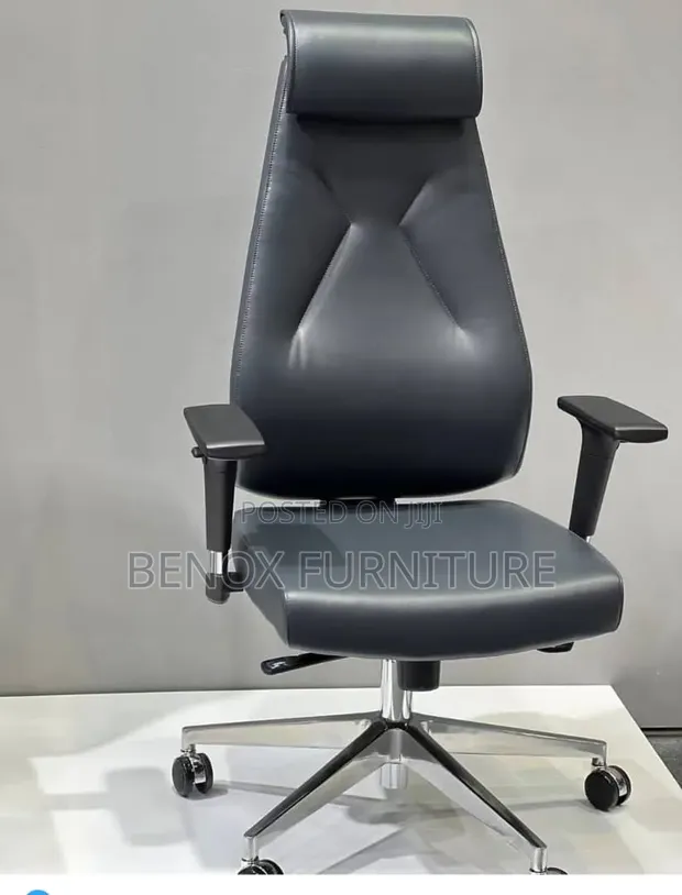 Executive High Back Swivel Chair mai Headrest - 1