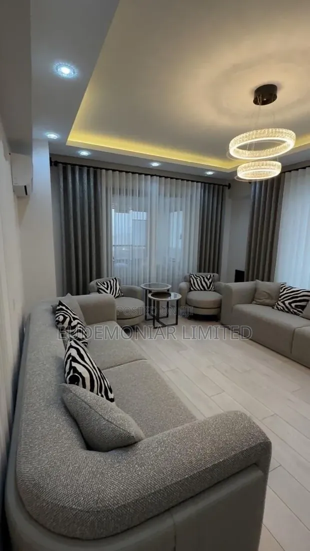 Decorative Wall Moulding Installation - 1