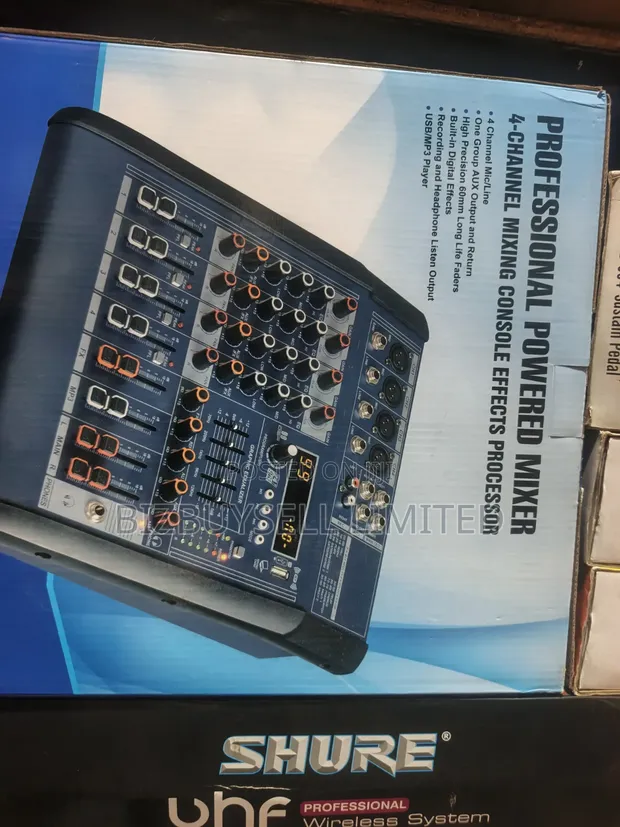 4-Channel Professional Powered Audio Mixer with EQ & Effects - 1