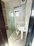Gidan Kwana 1 Bedroom a Thomas Estate, Ajah don Siyarwa - 4