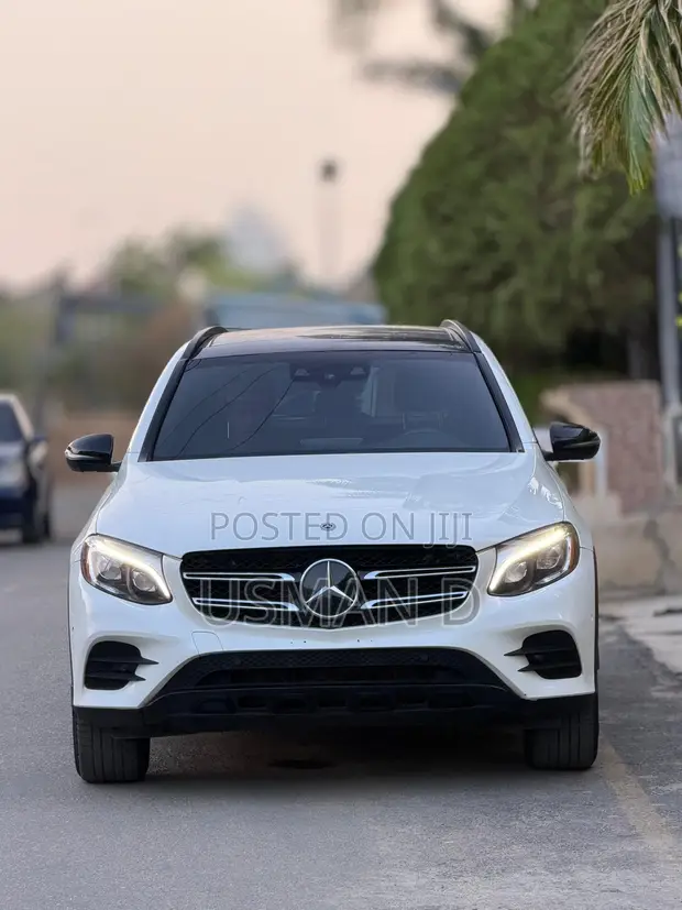 Mercedes-Benz GLC-Class 2019 Fari - 1