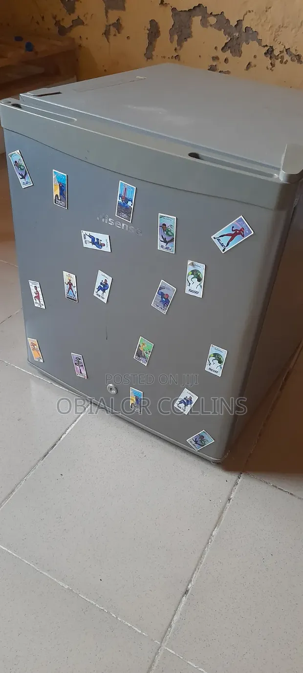 Hisense 46L Single Door Bedside Refrigerator (REF046DR) - 1