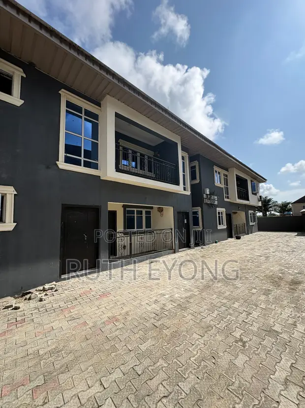 2 Bedroom Apartment for Rent in Awoyaya New Road, Sangotedo - 1