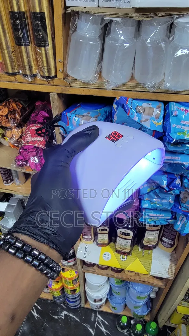 UV/LED Lamp for Nails - 1