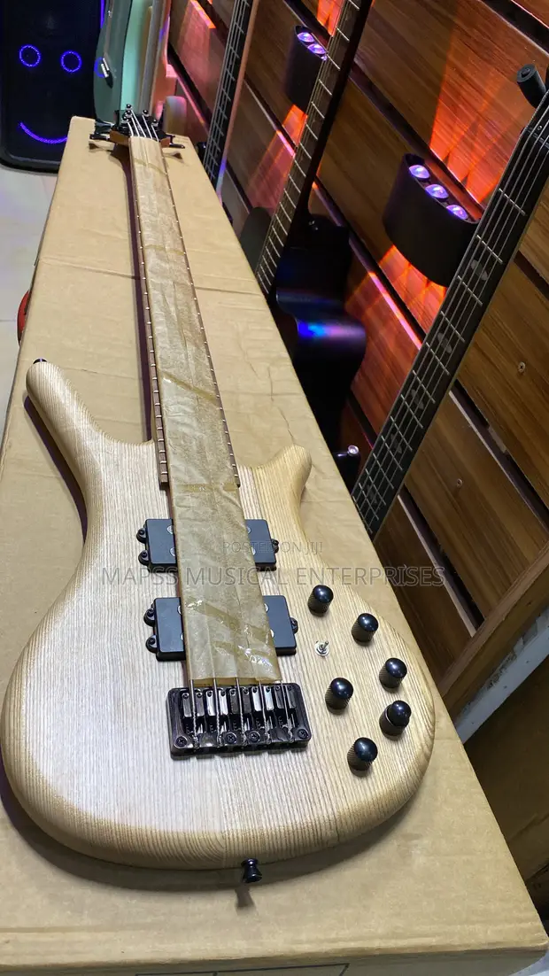 Givson Bass Guitar Mai Igiyoyi 5 (Active) - 1
