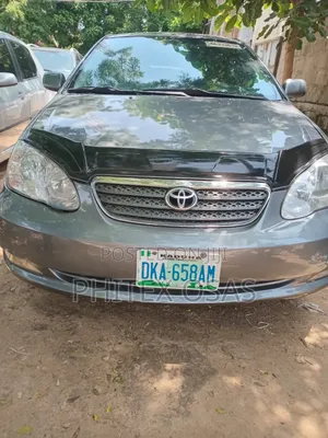 2005 Toyota Corolla Gray