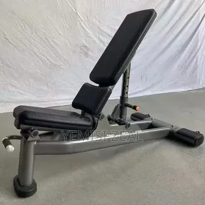 Standard Utility Weight Bench tare da Safar hannu