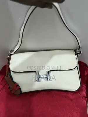 Chic Cream Leather Baguette Shoulder Bag with Silver H-Buckle