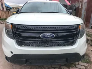 2013 Ford Explorer Base 4x4 SUV