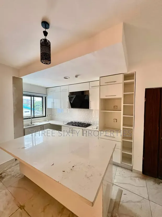 3 Bedroom Apartment with BQ for Rent in Alausa Estate - 1