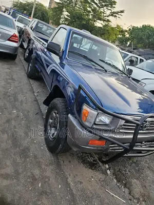 Toyota Pickup Truck 2001