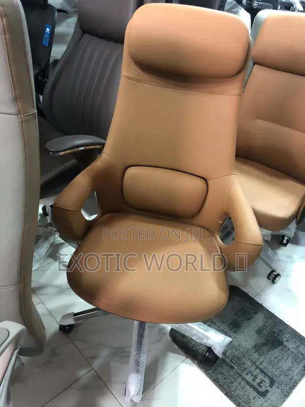Luxury Brown Executive Office Chair - Premium Leather - 1