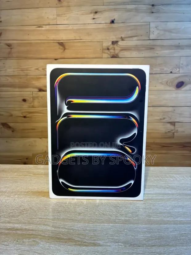 Sabon Apple iPad Pro 13" (2025) 256GB Baki - 1