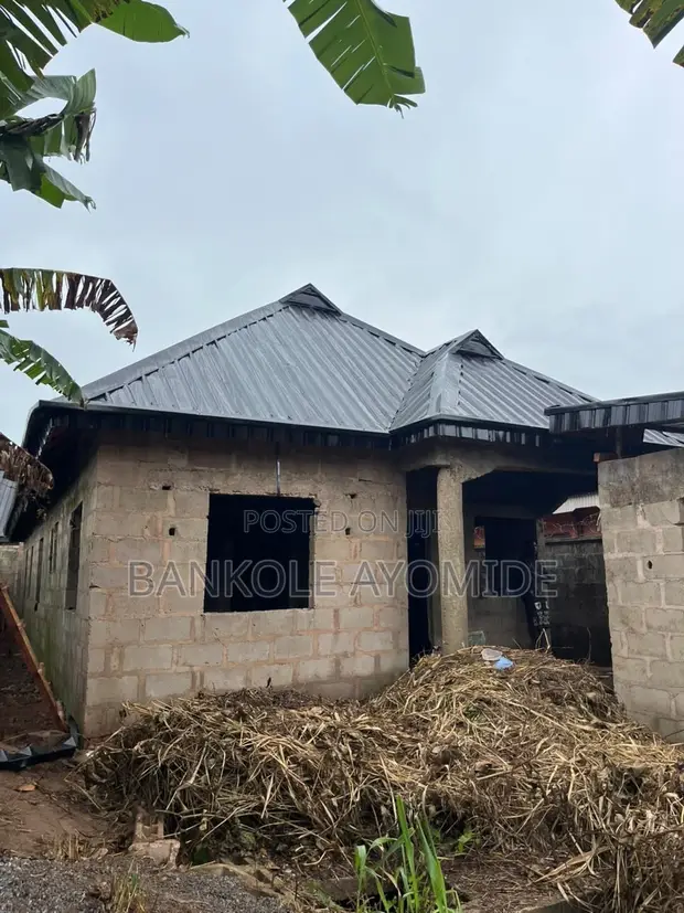 Banky A Aluminum System Roofing Installation - 1