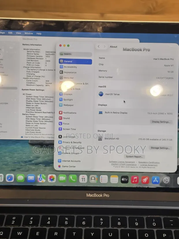 Apple MacBook Pro 2020 M1 16GB RAM 256GB SSD - 1