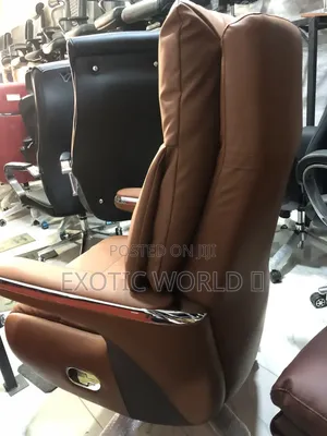 Babban Kujerar Ofis Mai Jikin Sama - Brown Leather