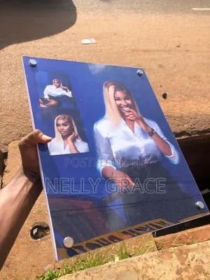 Nelly Frames Custom Picture Frames