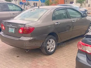 Toyota Corolla LE 2005 - Da Rijista