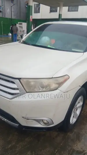 Toyota Highlander 2010 White