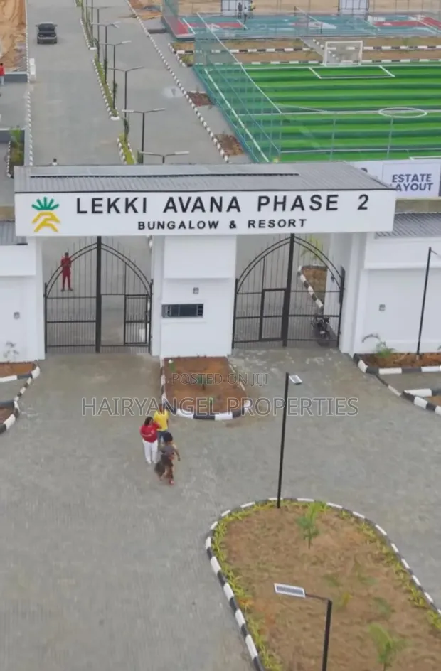 4-Bedroom Off-Plan Bungalow, Lekki-Epe Road, Lagos - 1
