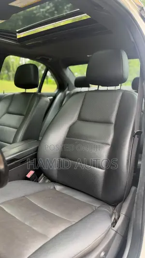 Mercedes-Benz C300 4Matic 2010 White