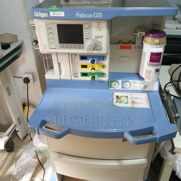Dräger Fabius GS Anesthesia Workstation - 1