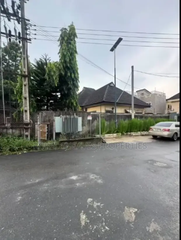 3 Bedroom Bungalow for Sale in Obio-Akpor - 1