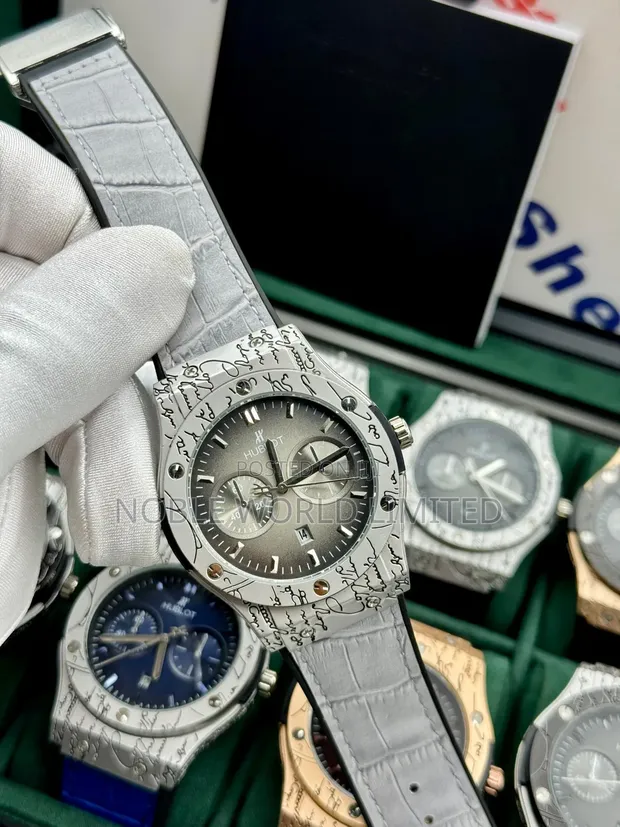 Timeless Hublot Leather Watch - 1