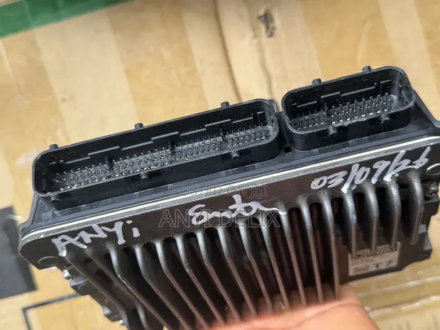 ECU Brainbox Lexus NX200t 2015-2017 - 1
