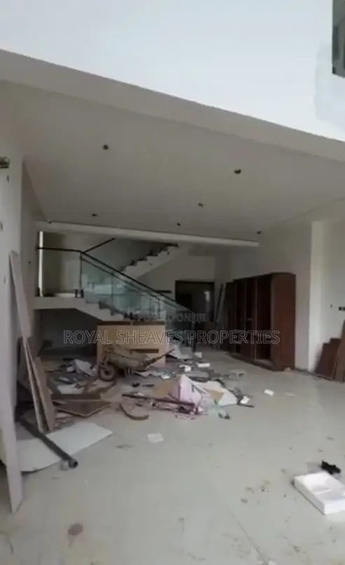 5-Bedroom Luxury Duplex with Cinema & Pool, Trans Amadi - 1