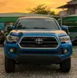 Toyota Tacoma 2018 Blue - 1