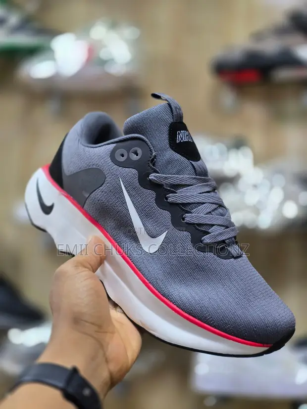 Nike Run Defy Trainers - Black/White - 1