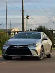 2016 Toyota Camry SE - 1