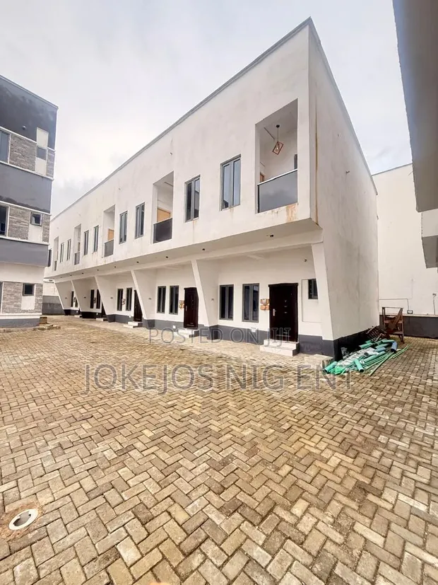 3-Bedroom Townhouse/Terrace for Sale, VGC/Ajah - 1