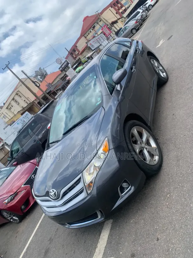 Toyota Venza V6 2011 - Tokunbo - 1