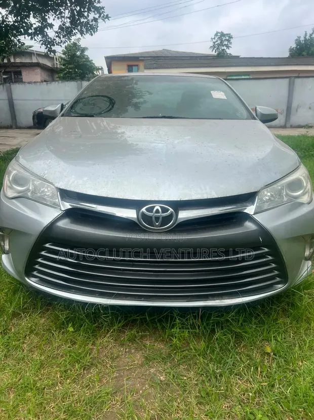 2016 Toyota Camry LE Sedan - Foreign Used - 1