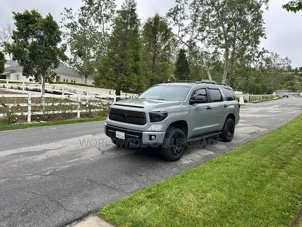 Toyota Sequoia 2010 Upgrade Kit - 1